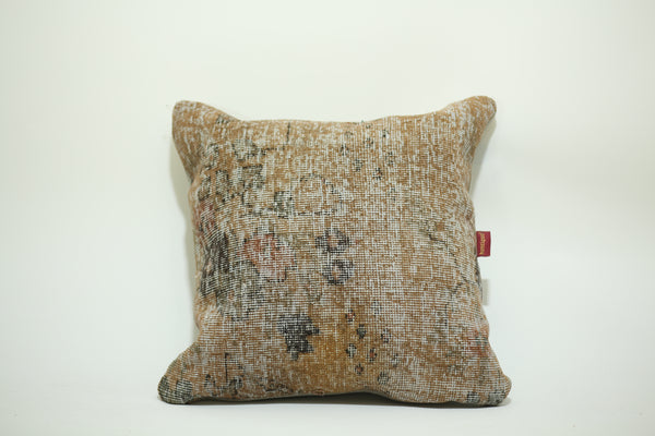 Vibrant Kilim Pillowcase Design 24-24 inch