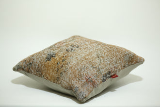 Vibrant Kilim Pillowcase Design 24-24 inch