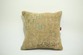 Bohemian Kilim Rug Cushion 24-24 inch