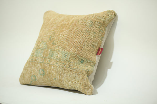 Vintage Inspired Kilim Throw Pillow 24-24 inch