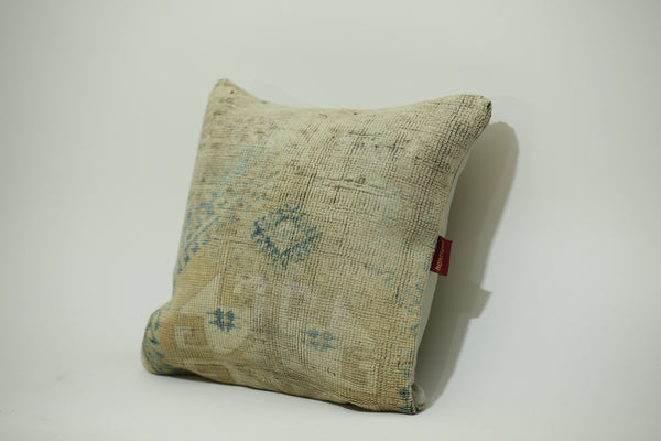 Kilim Patterned Accent Pillow 20-20 inch