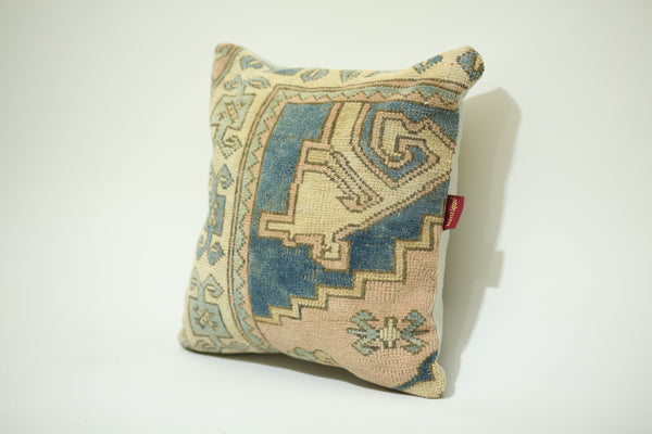 Kilim Inspired Vintage Decor Pillow 20-20 inch