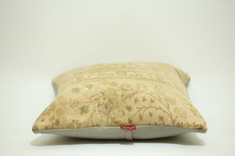 Vintage Inspired Kilim Throw Pillow 24-24 inch