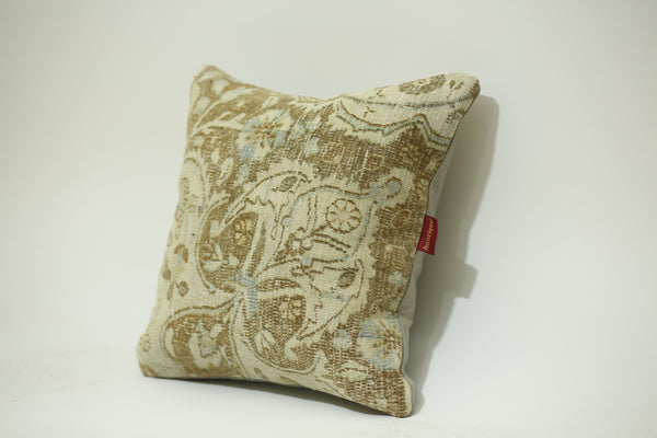 Kilim Patterned Decorative Throw 20-20 inch