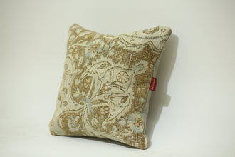 Kilim Patterned Decorative Throw 20-20 inch