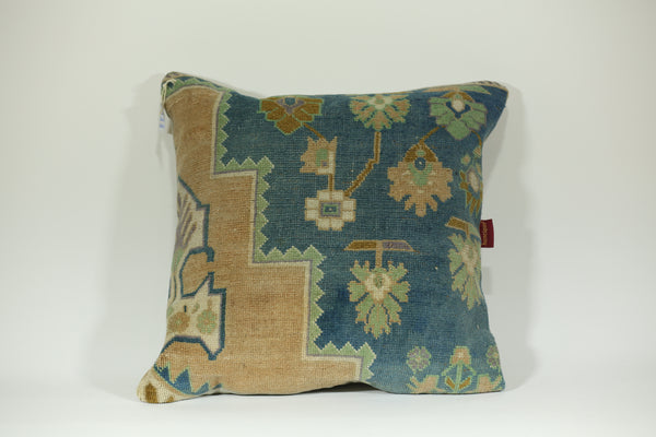 Turkish Rug Print Decor Pillow 24-24 inch