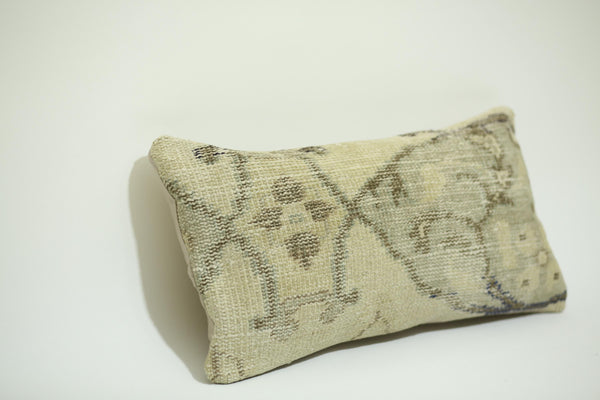 Handcrafted 12X24 Lumbar Kilim Pillow Cover