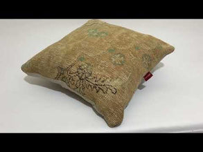 Bohemian Kilim Rug Cushion 24-24 inch