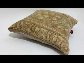 Handmade Turkish Kilim Accent 20-20 inch